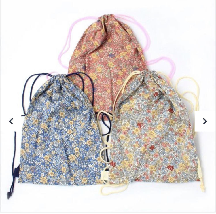 Picture of 8375 / 3751 CHILDRENS FLORAL DRAWSTRING BAG 35X25CM